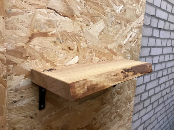 Outlet zwevende boomstam wandplank 50 x 16,5 x 4 cm