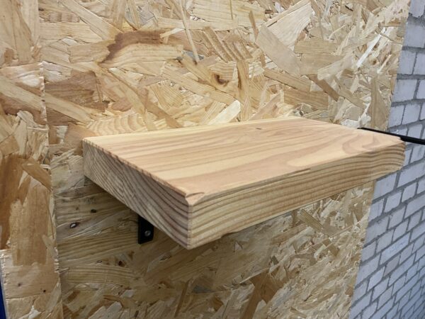 Outlet zwevende rechte wandplank  35 x 18  x 4 cm