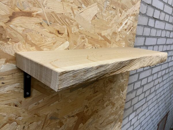 Outlet zwevende boomstam wandplank  60 x +-20  x 4 cm